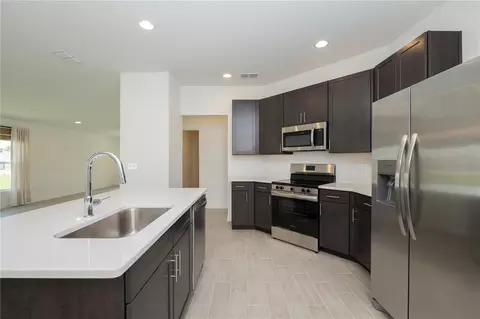 Kitchen - 3512 Elliott Pl, Bartow, FL 33830 photo 3 of 4