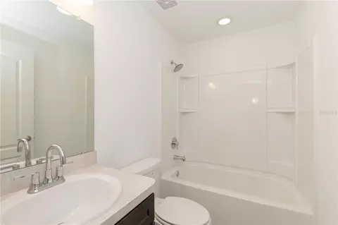 Bath - 3512 Elliott Pl, Bartow, FL 33830 photo 1 of 4