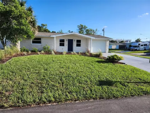 6144 Sapphire Dr, New Port Richey, FL 34653