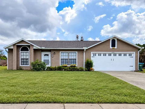 2581 Albury Ave, Deltona, FL 32738