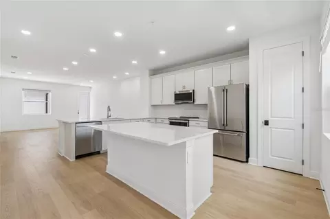 Kitchen - 17906 Broadleaf Loop, Venice, FL 34293 photo 1 of 3