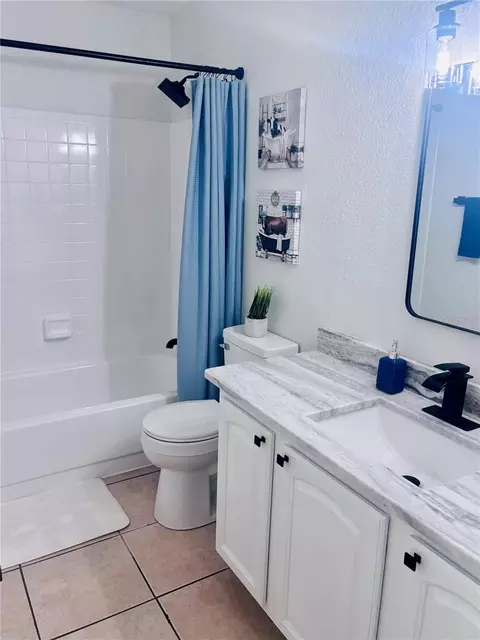 Bath - 30 Sapphire Way, Ocala, FL 34472 photo 1 of 3