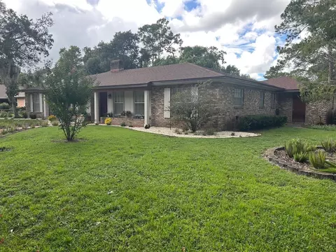 100 Palm Lake Ct, Longwood, FL 32779