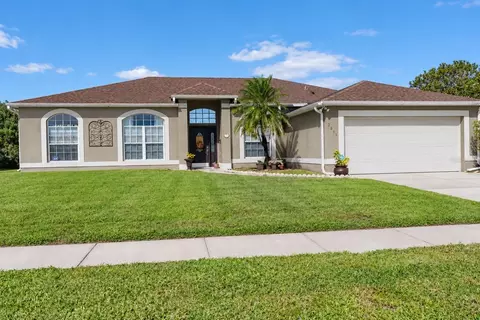 2863 Middleton Cir, Kissimmee, FL 34743