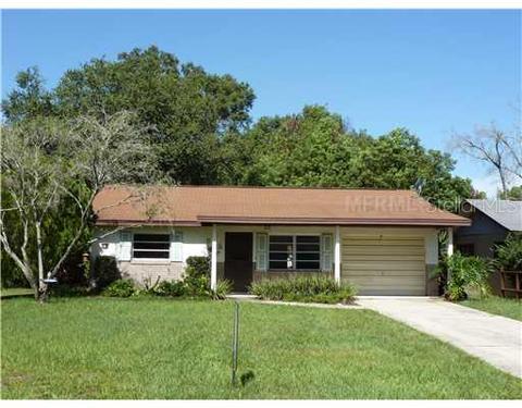512 Georgia Ave, Saint Cloud, FL 34769 photo 1