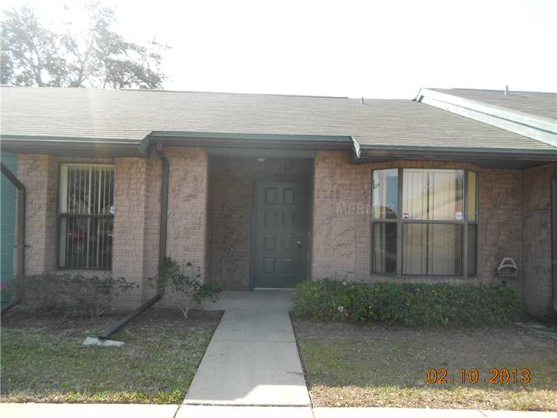 2641 King Oak Cir, Saint Cloud, FL 34769 photo 1