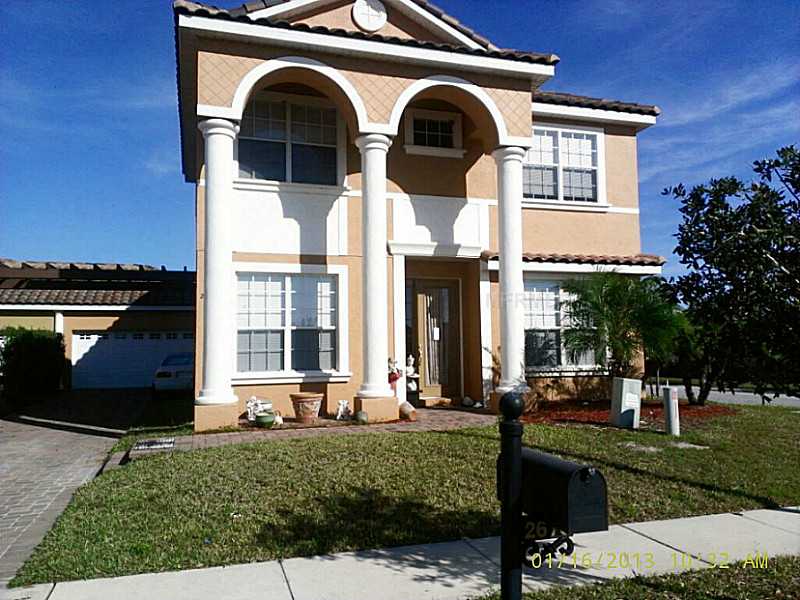 2670 Dolfino Ct, Saint Cloud, FL 34772 photo 1