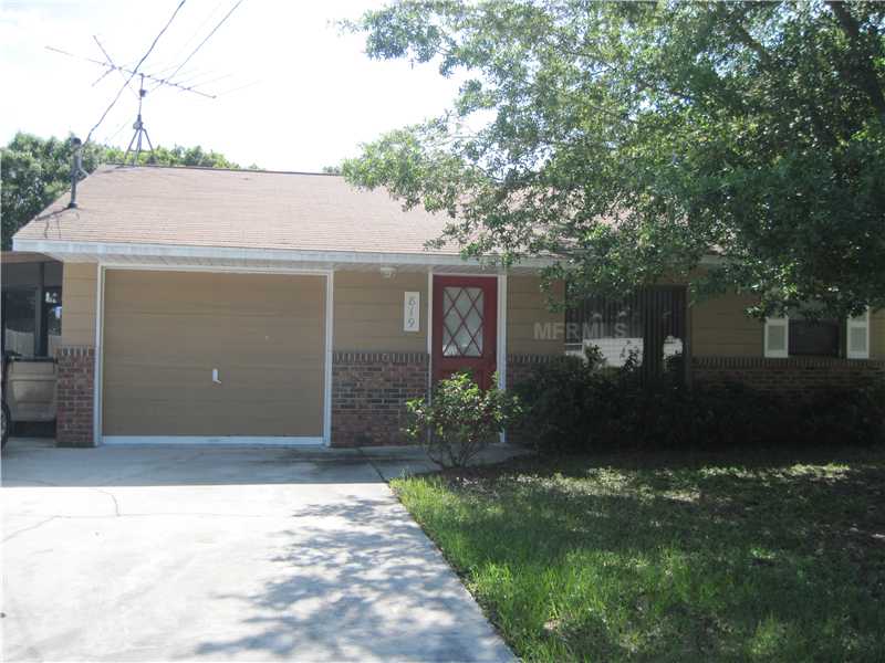 819 Columbia Ave, Saint Cloud, FL 34769 photo 1