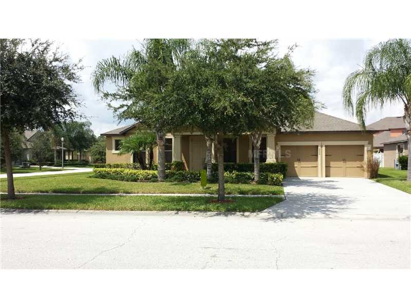 2800 Lafayette Trace Dr, Saint Cloud, FL 34772 photo 1