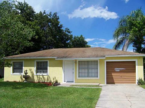 1717 W Acres Dr, Saint Cloud, FL 34769 photo 1