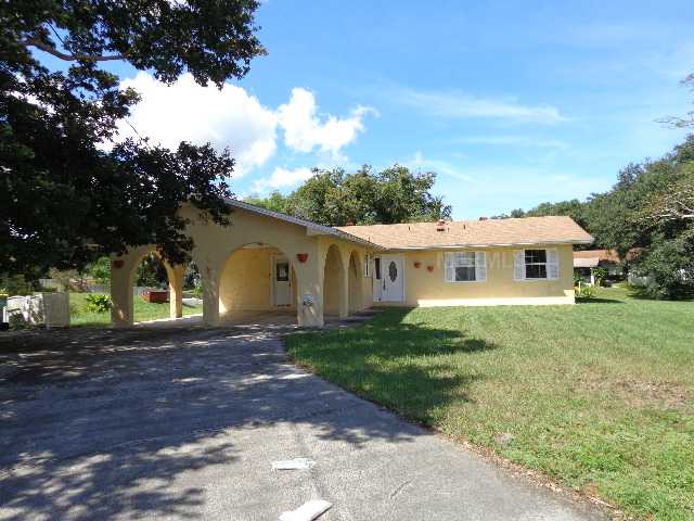 94 Lakeview Dr, Saint Cloud, FL 34769 photo 1
