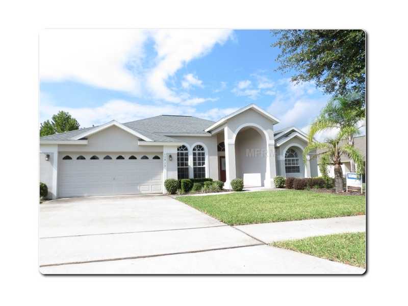 15813 Robin Hill Loop, Clermont, FL 34714 photo 1