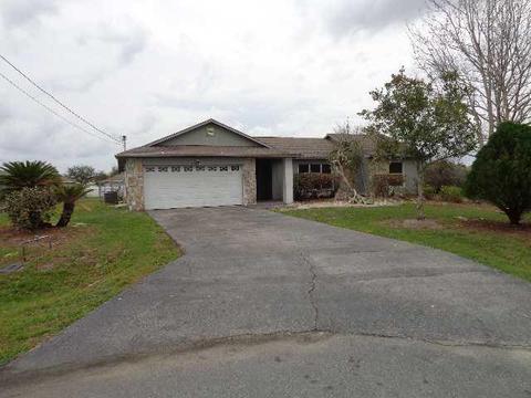 5700 Michele Ln, Saint Cloud, FL 34772 photo 1