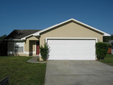 1304 Cinda Ct, Saint Cloud, FL 34772 photo 1
