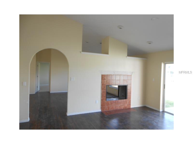 3910 Blackberry Cir, Saint Cloud, FL 34769 photo 1
