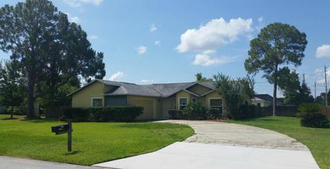 641 Rebecca Dr, Saint Cloud, FL 34769 photo 1