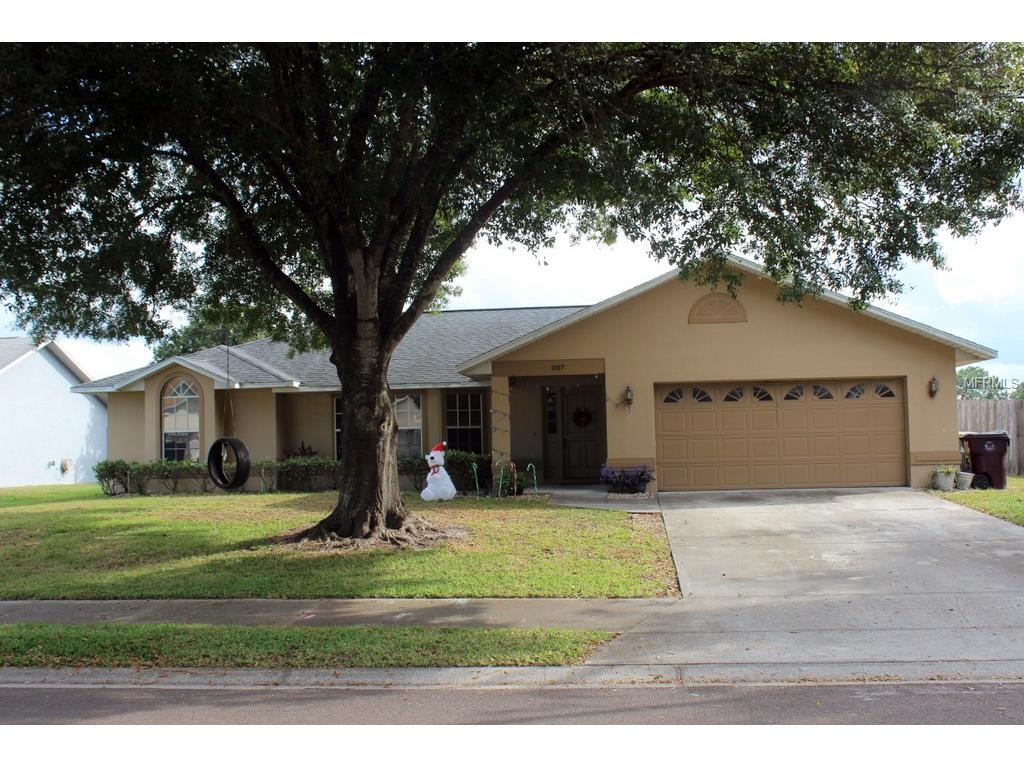 1107 Anne Elisa Cir, Saint Cloud, FL 34772 photo 1
