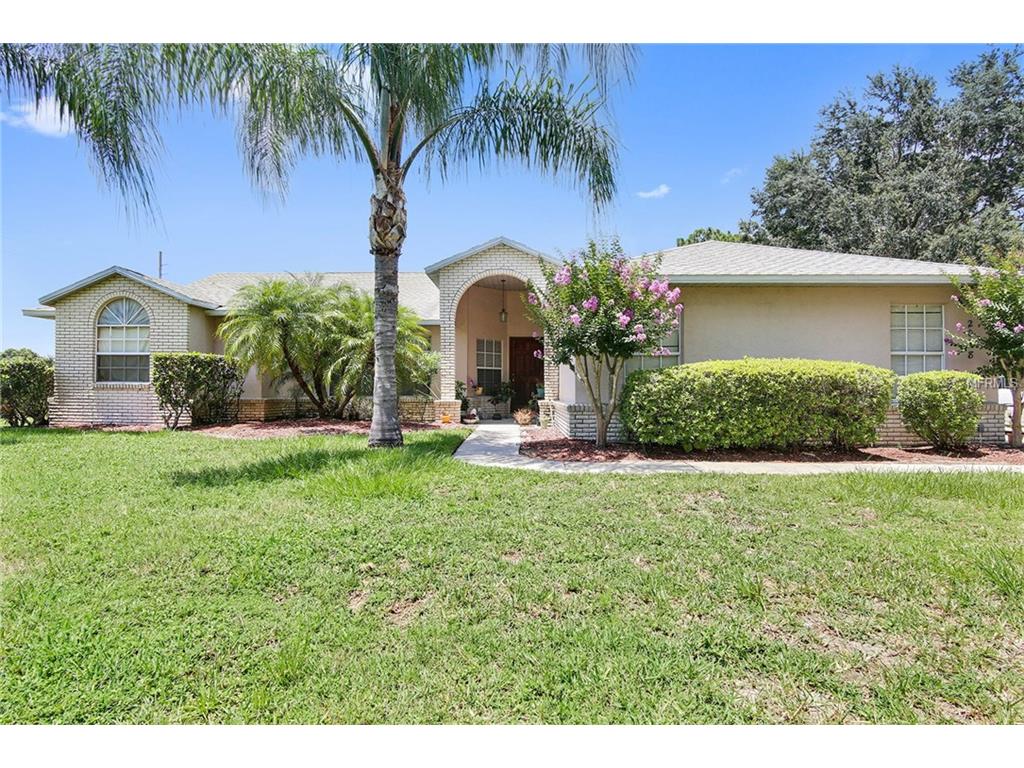 2098 Camelot Blvd, Saint Cloud, FL 34772 photo 1