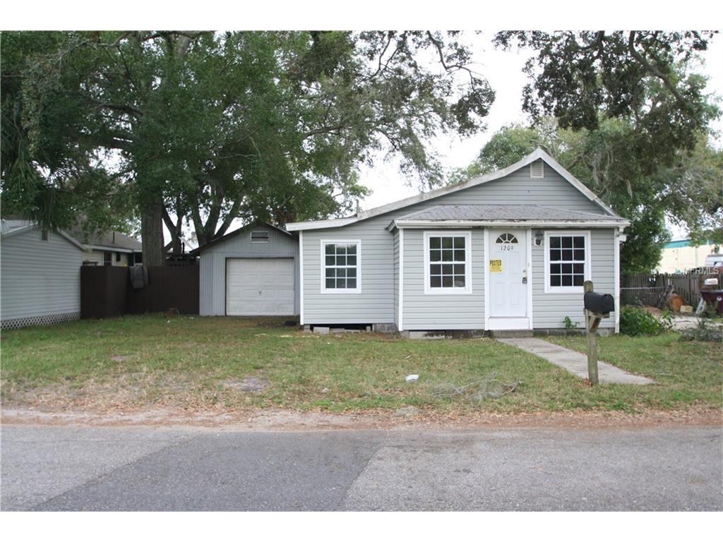 1209 Connecticut Ave, Saint Cloud, FL 34769 photo 1