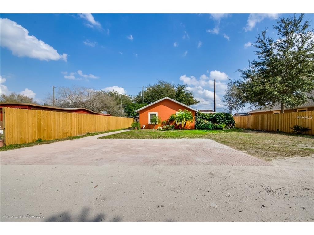 1955 Aladdin Ct, Saint Cloud, FL 34771 photo 1