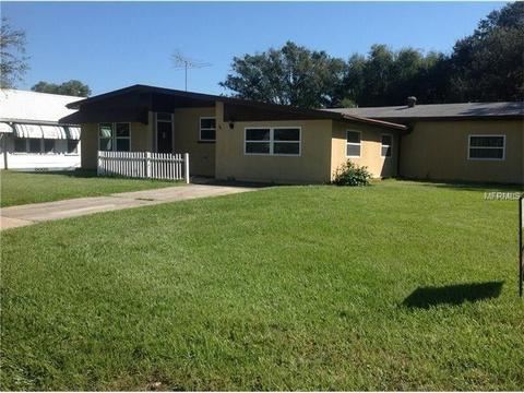 719 Carolina Ave, Saint Cloud, FL 34769 photo 1