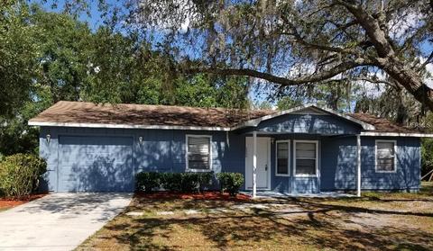 4800 Lark Dr, Saint Cloud, FL 34772 photo 1