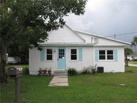 802 Dakota Ave, Saint Cloud, FL 34769 photo 1