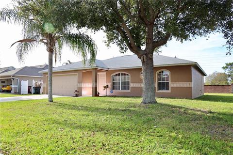 4250 Settlers Ct, Saint Cloud, FL 34772 photo 1