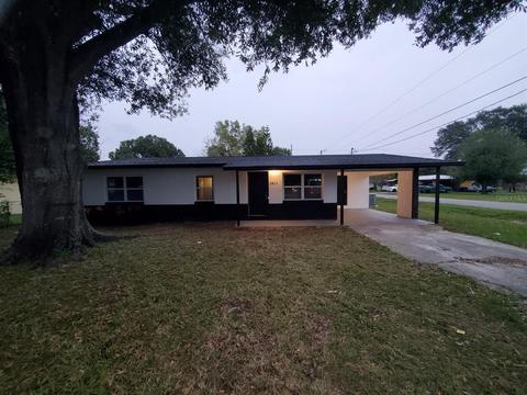 1611 NE 4th St, Okeechobee, FL 34972 photo 1