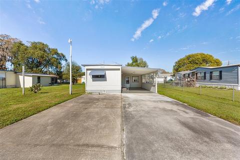 2010 Pine St, Saint Cloud, FL 34769 photo 1