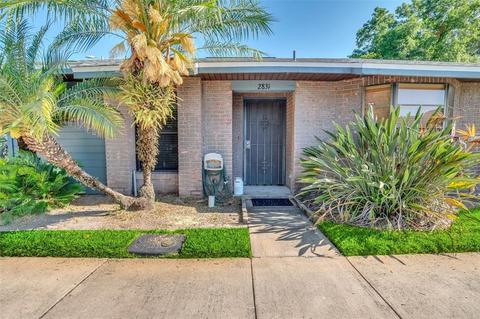 2831 King Oak Cir, Saint Cloud, FL 34769 photo 1