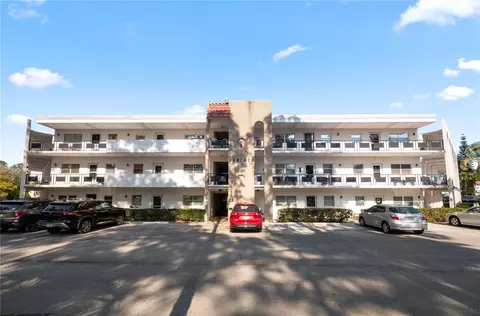 100 El Camino Dr #308, Winter Haven, FL 33884
