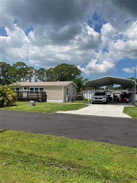 1610 Marlin St, Saint Cloud, FL 34771 photo 1