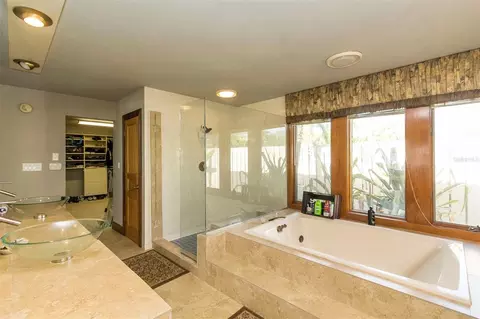 Bath - 5575 Alligator Lake Rd, Saint Cloud, FL 34772 photo 1 of 1