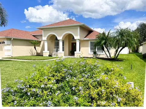 4303 Sioux Ct, Saint Cloud, FL 34772 photo 1
