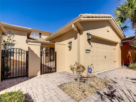 2537 Palm Tree Dr, Poinciana, FL 34759