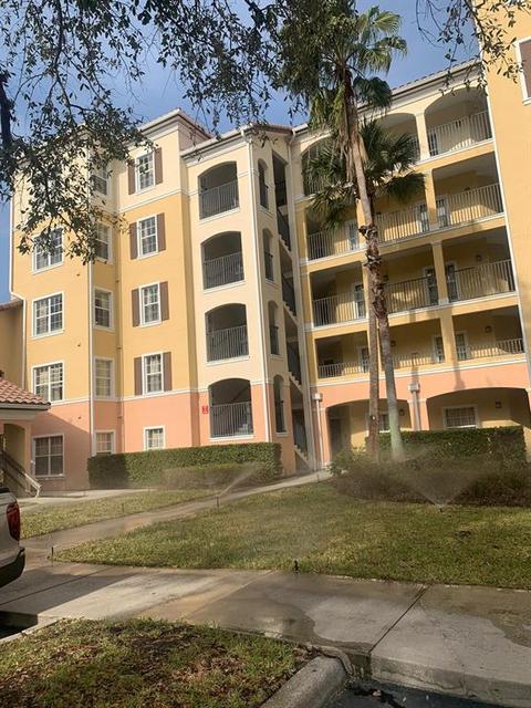8815 Worldquest Blvd #2204, Orlando, FL 32821