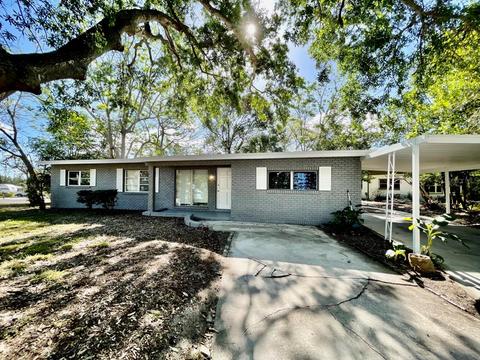 490 16th St NE, Winter Haven, FL 33881