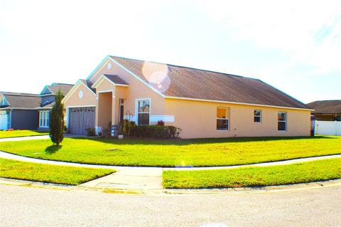 4601 Sandhurst St, Kissimmee, FL 34758