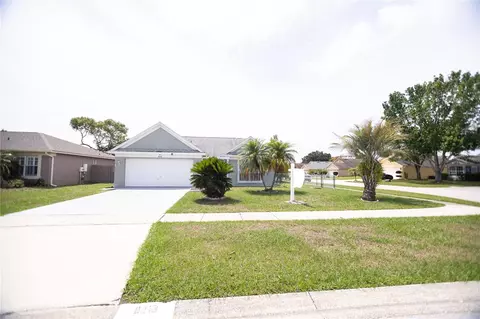 8216 Spring Breeze Ct, Orlando, FL 32829