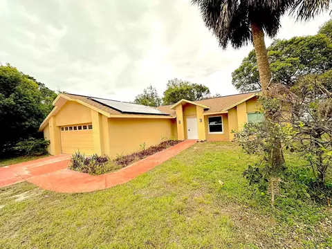 10339 Adler St, Spring Hill, FL 34608