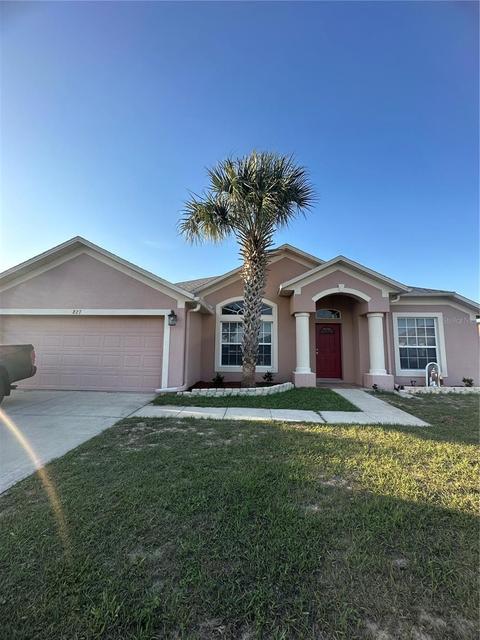 827 Abbeville Ct, Kissimmee, FL 34759