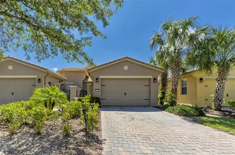 2778 Palm Tree Dr, Poinciana, FL 34759