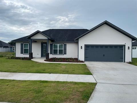 24628 SW 21st Ln, Newberry, FL 32669