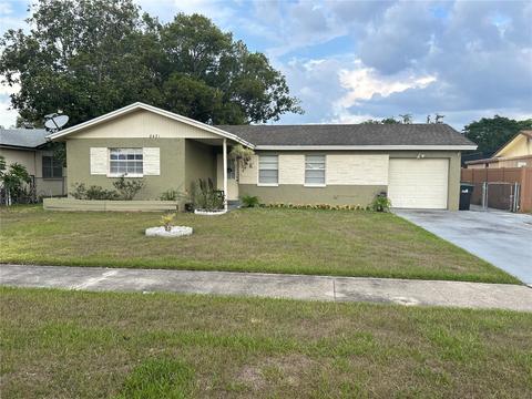 8421 Quisqualis Dr, Orlando, FL 32822