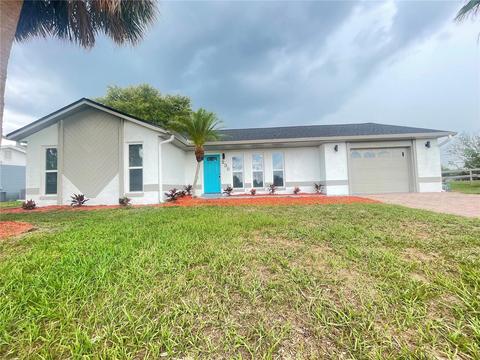 235 E Cedarwood Cir, Kissimmee, FL 34743