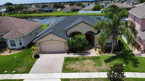 2703 Star Grass Cir, Kissimmee, FL 34746