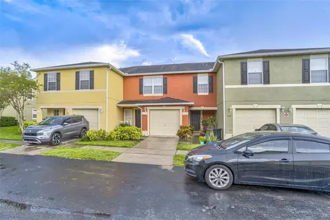 516 Cresting Oak Cir #5, Orlando, FL 32824