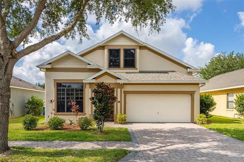 543 Lake Davenport Cir, Davenport, FL 33837
