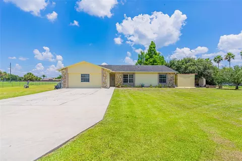 2891 Rodeo Dr, Kissimmee, FL 34746